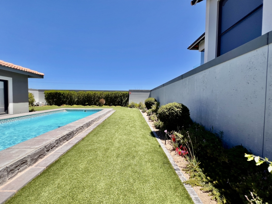 4 Bedroom Property for Sale in Langebaan Country Estate Western Cape